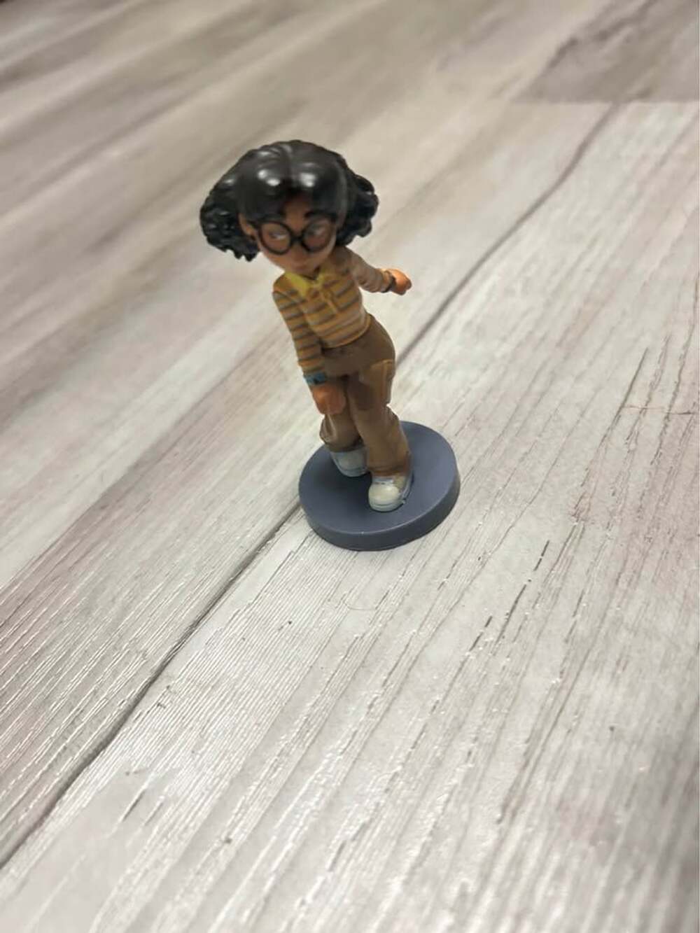 Disney Pixar Turning Red Priya Mangal Mini Figure